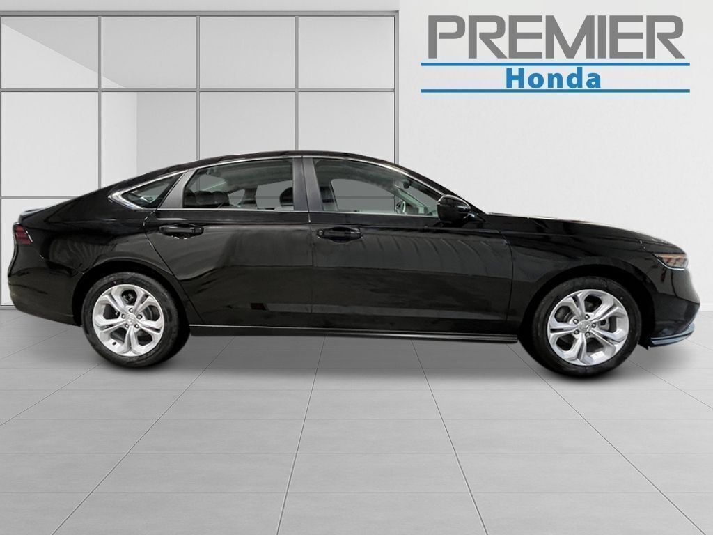 New 2026 Honda Accord LX image 7