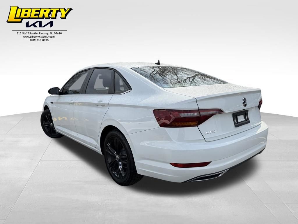 Used 2019 Volkswagen Jetta R-Line w/ R-Line Cold Weather Package image 5