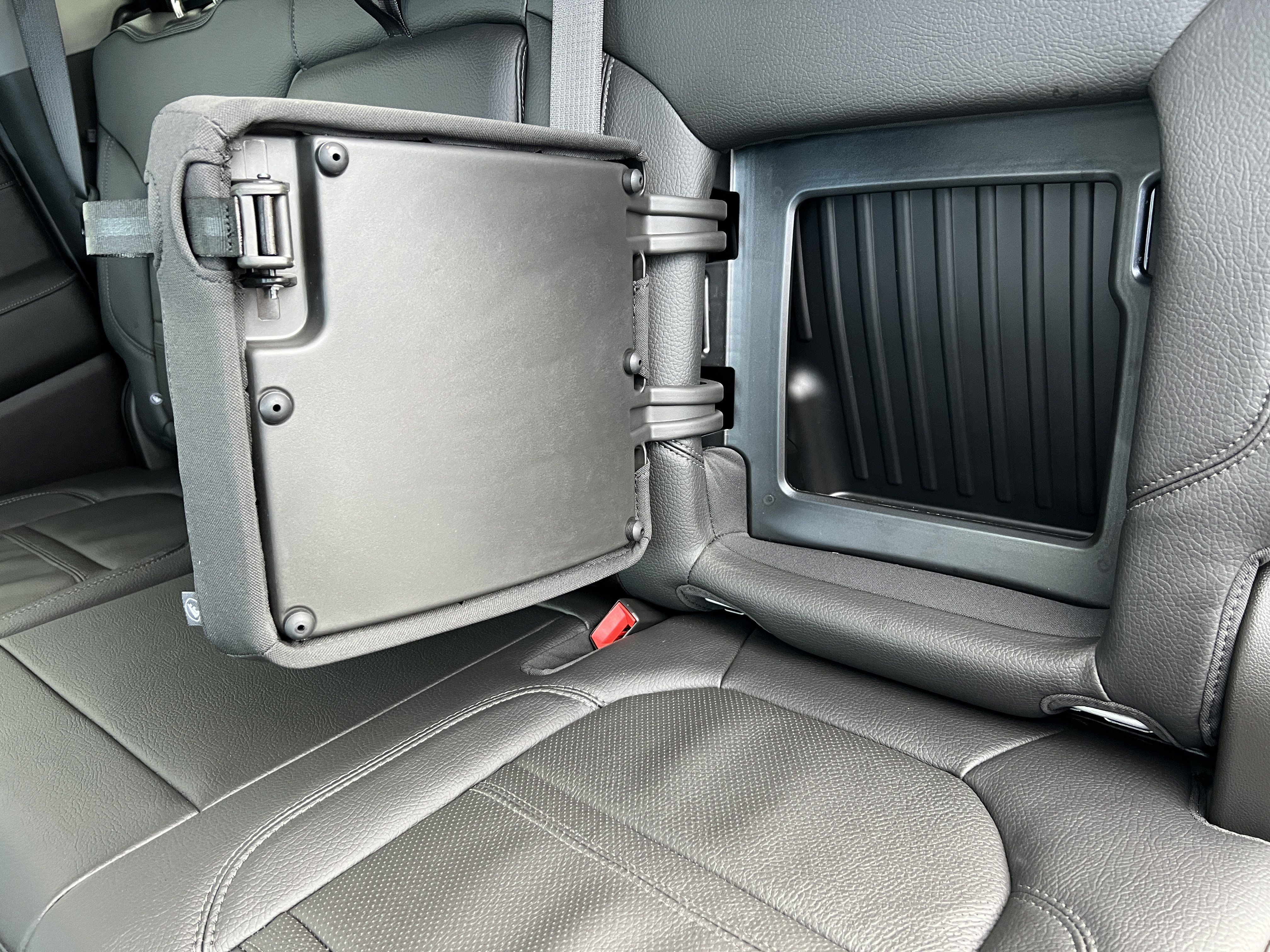 Used 2023 GMC Sierra 3500 Denali w/ Denali Ultimate Package image 18