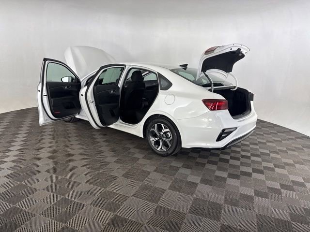 Certified 2021 Kia Forte LXS image 18