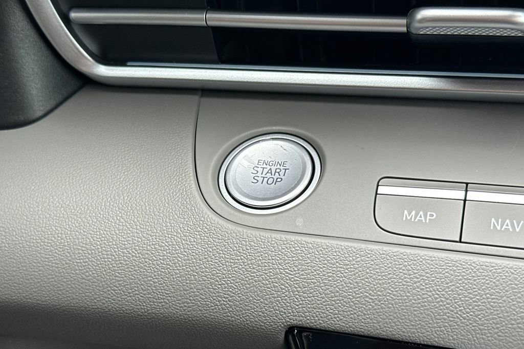 New 2026 Hyundai Elantra Sport image 19