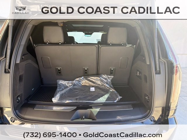 Certified 2026 Cadillac Escalade Luxury w/ Touring Package AWD/4WD image 13