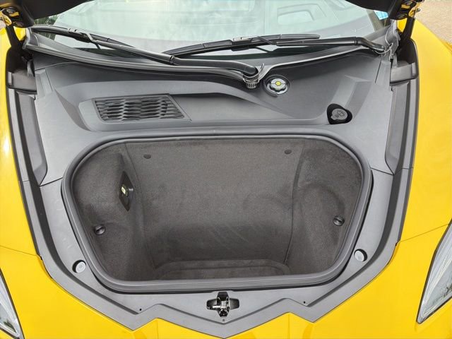 Used 2026 Chevrolet Corvette Z06 w/ Chrome Exterior Badge Package RWD image 13