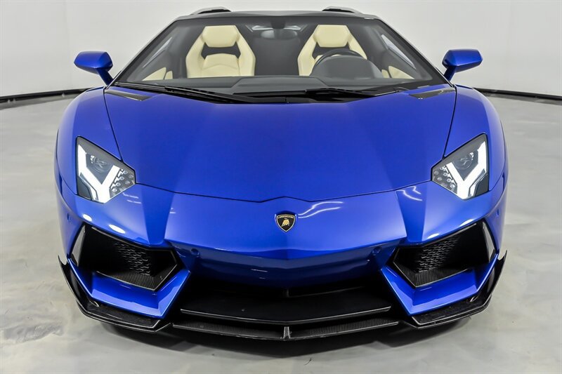 Used 2014 Lamborghini Aventador LP 700-4 AWD/4WD image 5