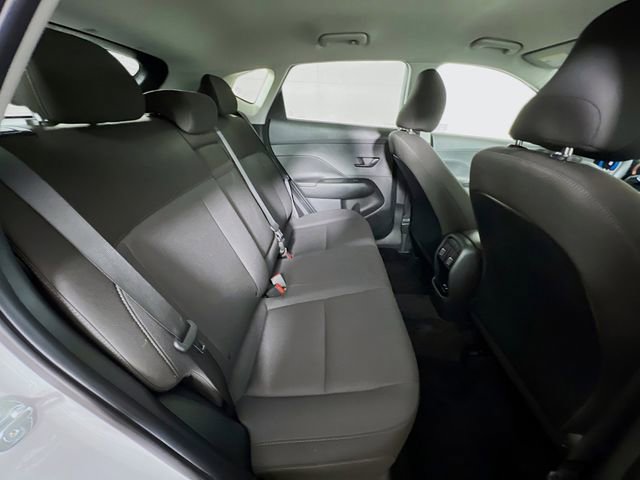 Used 2025 Hyundai Kona SEL image 38