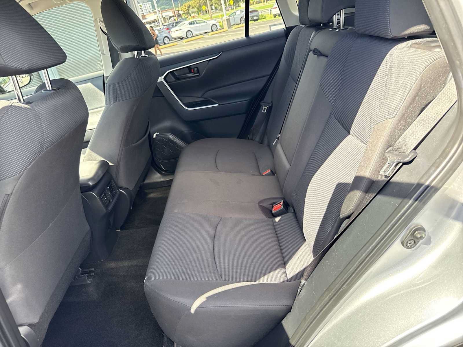 Used 2023 Toyota RAV4 LE FWD image 21