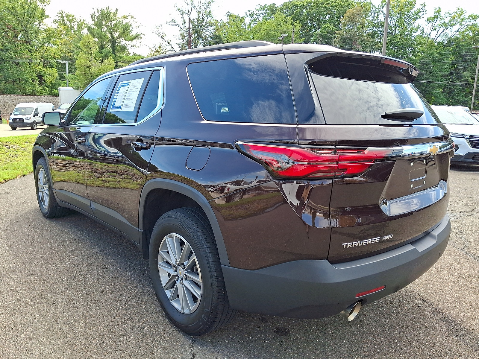 Used 2023 Chevrolet Traverse LT AWD/4WD image 4