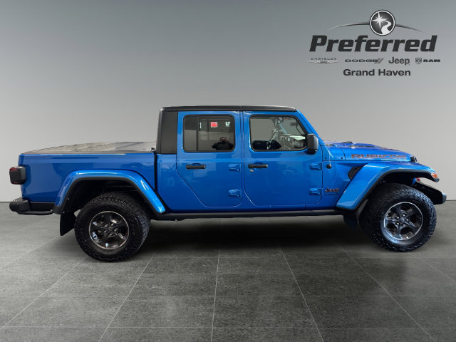 Used 2021 Jeep Gladiator Rubicon AWD/4WD image 9