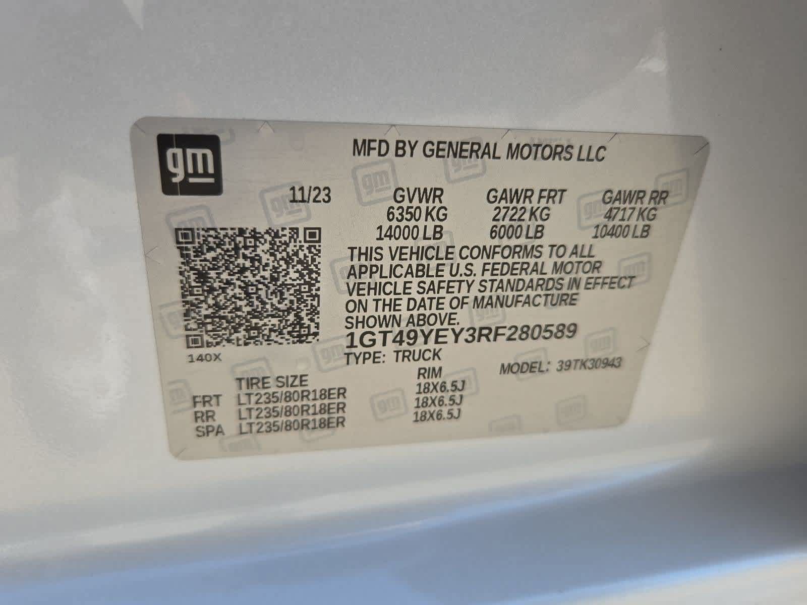 Used 2024 GMC Sierra 3500 Denali Ultimate AWD/4WD image 38