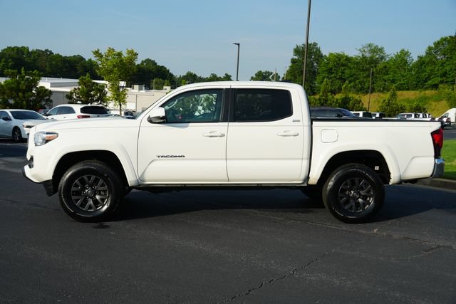 Used 2023 Toyota Tacoma SR5 RWD image 4