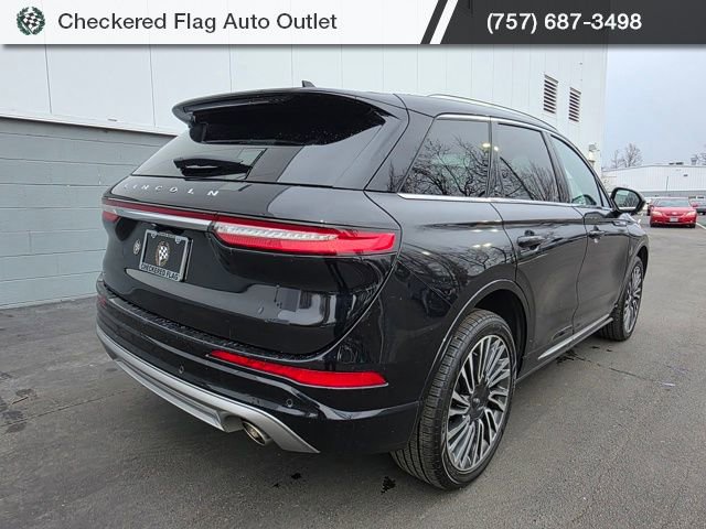 Used 2022 Lincoln Corsair AWD w/ Premium Package image 7