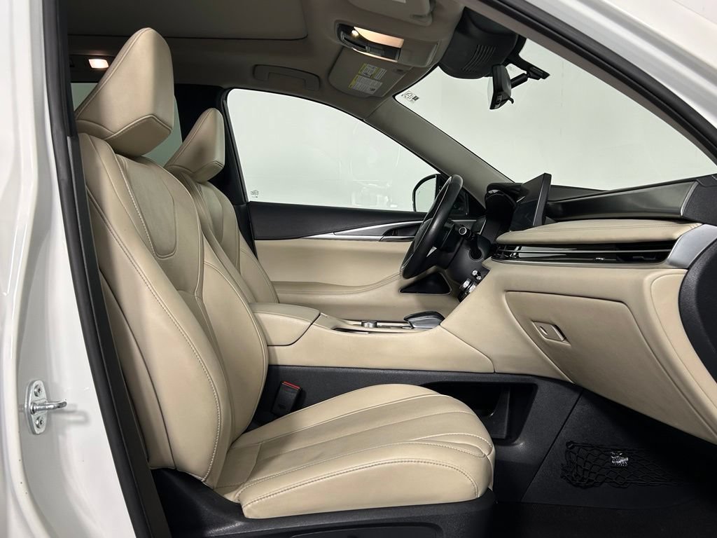 Used 2023 INFINITI QX60 Luxe w/ Vision Package AWD/4WD image 10