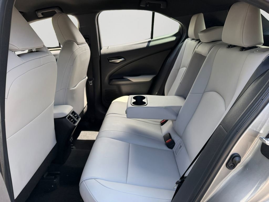 Certified 2020 Lexus UX 250h w/ Accessory Package AWD/4WD image 11