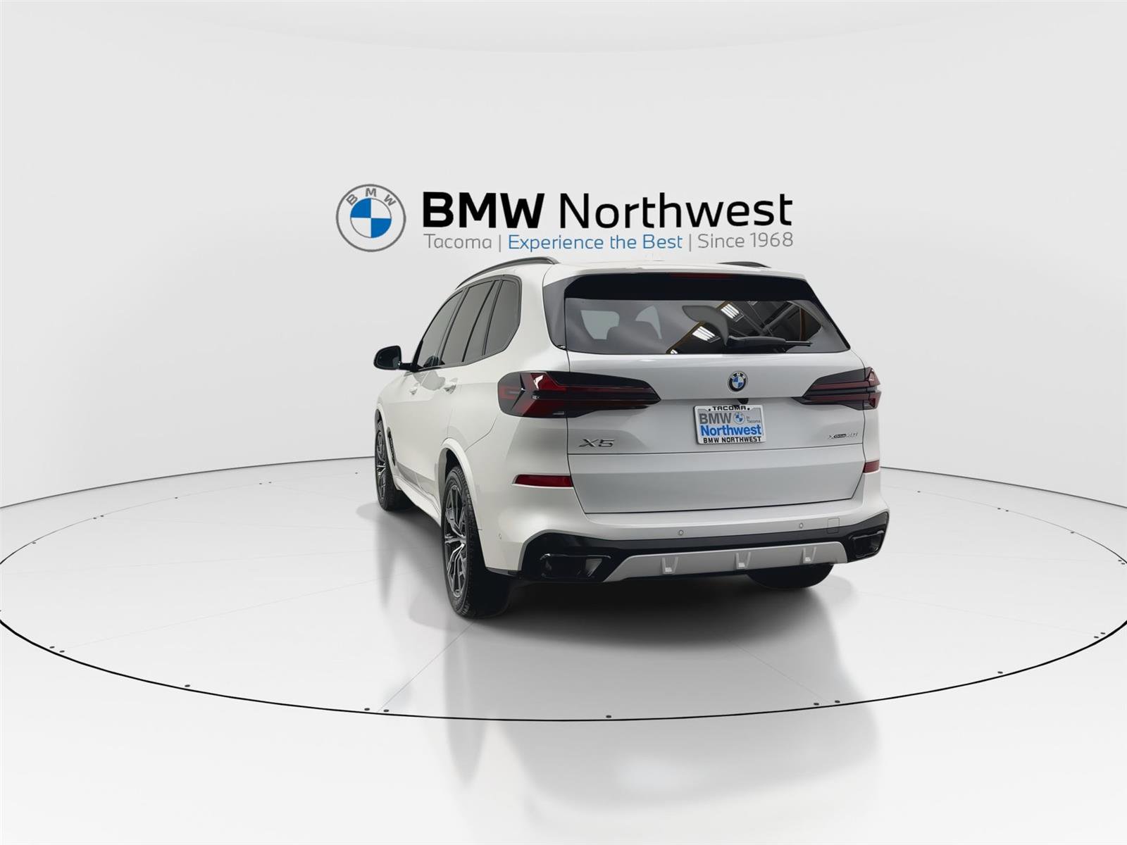 New 2026 BMW X5 xDrive40i w/ M Sport Package image 13