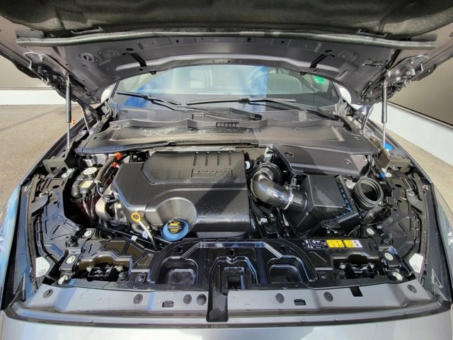 Used 2024 Jaguar E-PACE R-Dynamic SE image 13