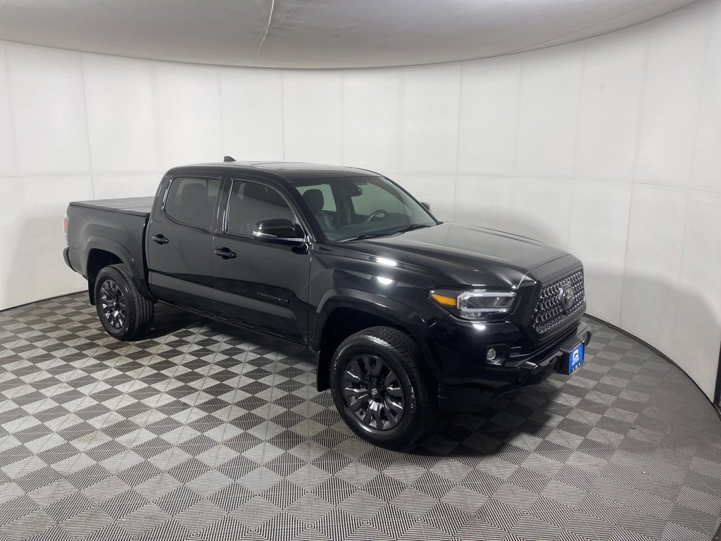 Used 2023 Toyota Tacoma Limited image 1