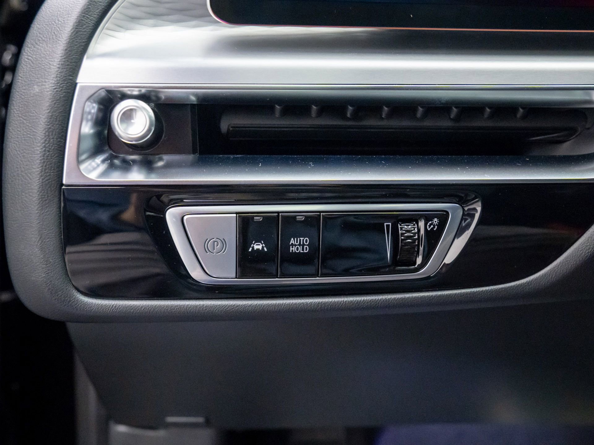 New 2026 Cadillac Lyriq V w/ LPO, Red Accent Package image 21