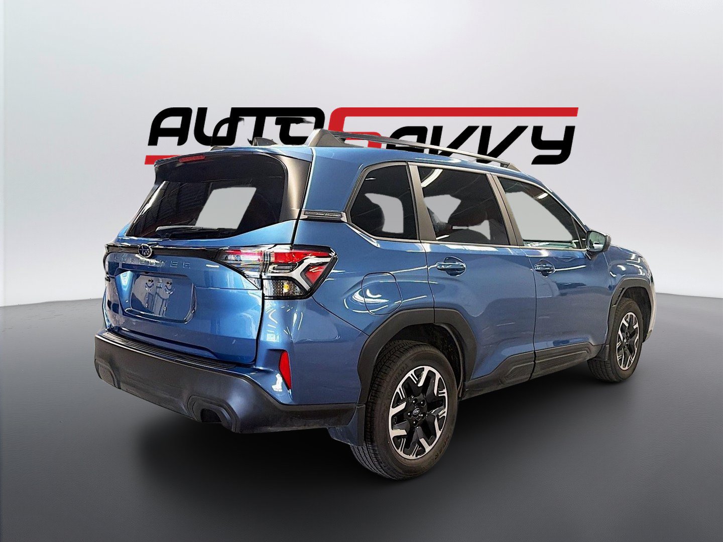 Used 2025 Subaru Forester Premium AWD/4WD image 7