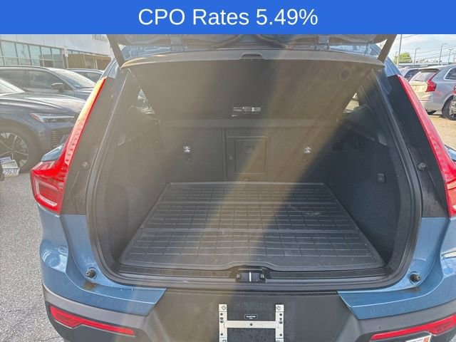 Certified 2023 Volvo XC40 B5 Ultimate w/ Protection Package Premier AWD/4WD image 13