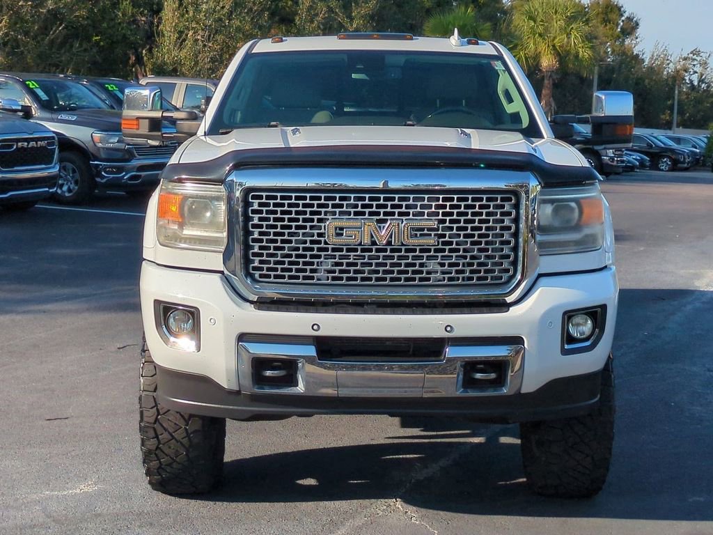 Used 2015 GMC Sierra 3500 Denali w/ Duramax Plus Package image 9