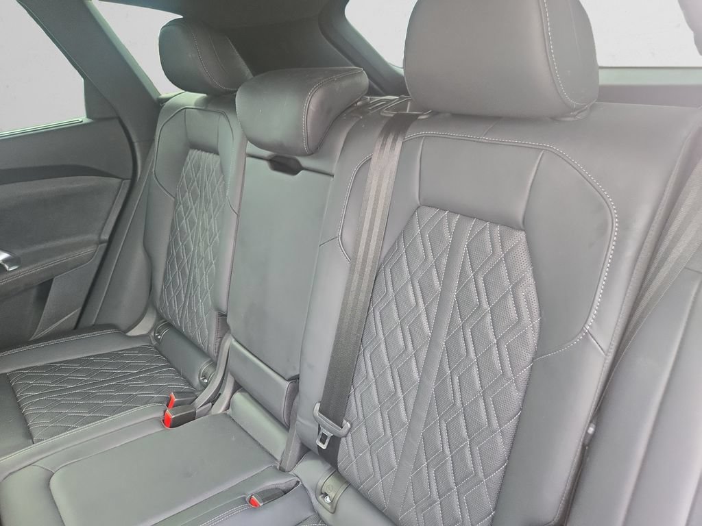 Used 2025 Audi SQ5 Premium Plus AWD/4WD image 14