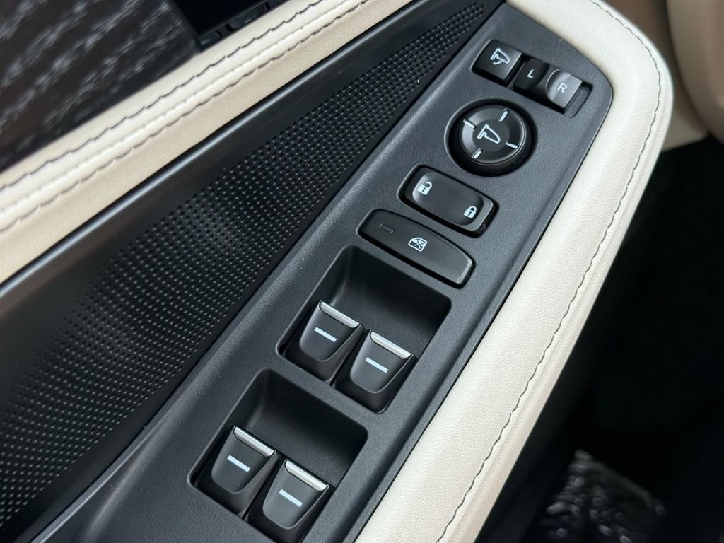 New 2026 Acura MDX Type S AWD/4WD image 17