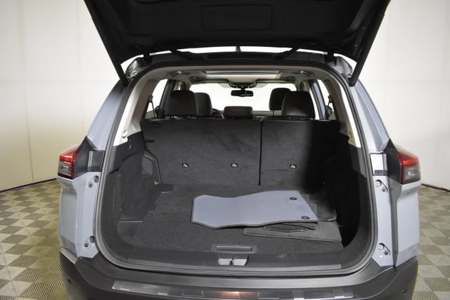 Used 2023 Nissan Rogue SL AWD/4WD image 30