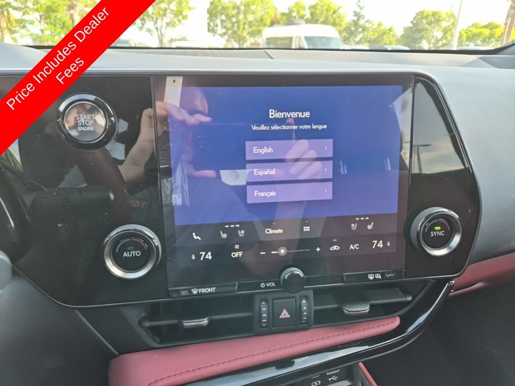 Used 2024 Lexus NX 250 FWD image 10