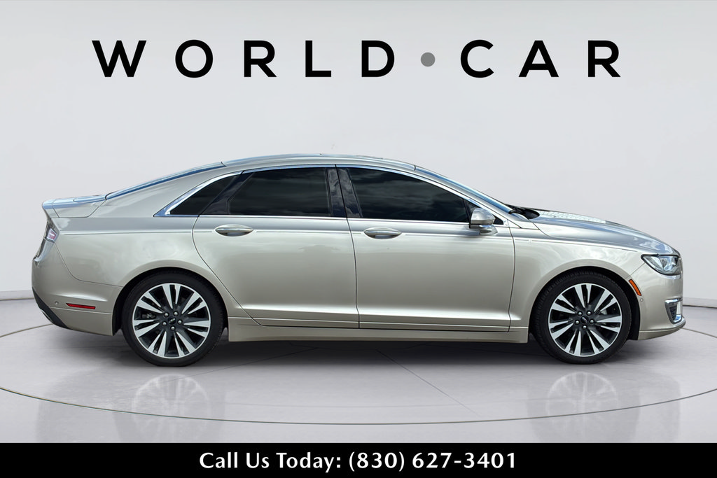 Used 2017 Lincoln MKZ Reserve w/ Technology Package FWD image 3