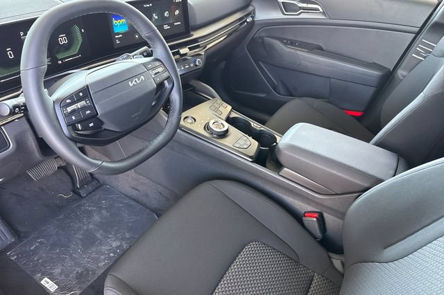 New 2027 Kia Sportage LX FWD image 11