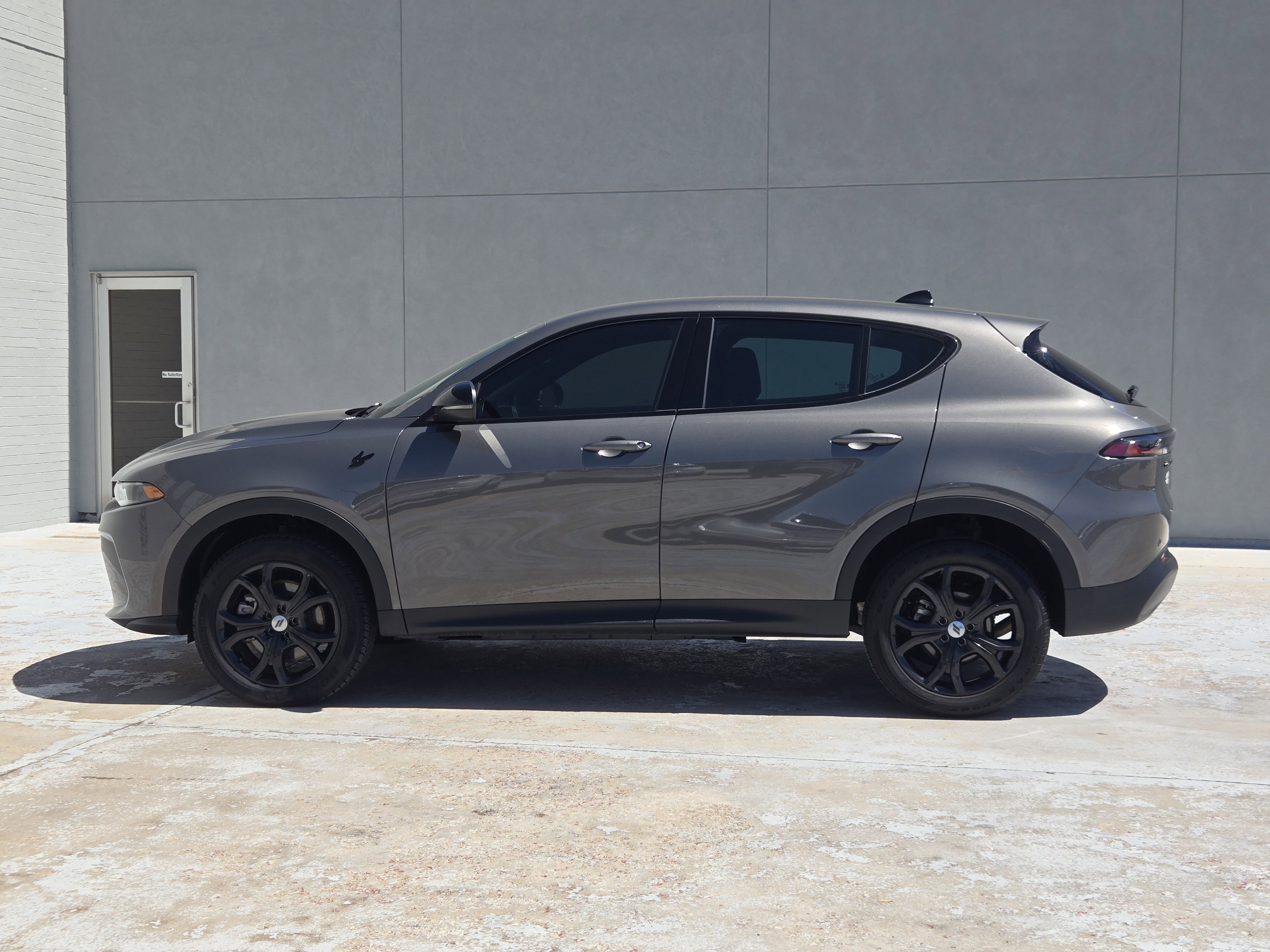 Used 2024 Dodge Hornet GT w/ GT Blacktop Package image 5