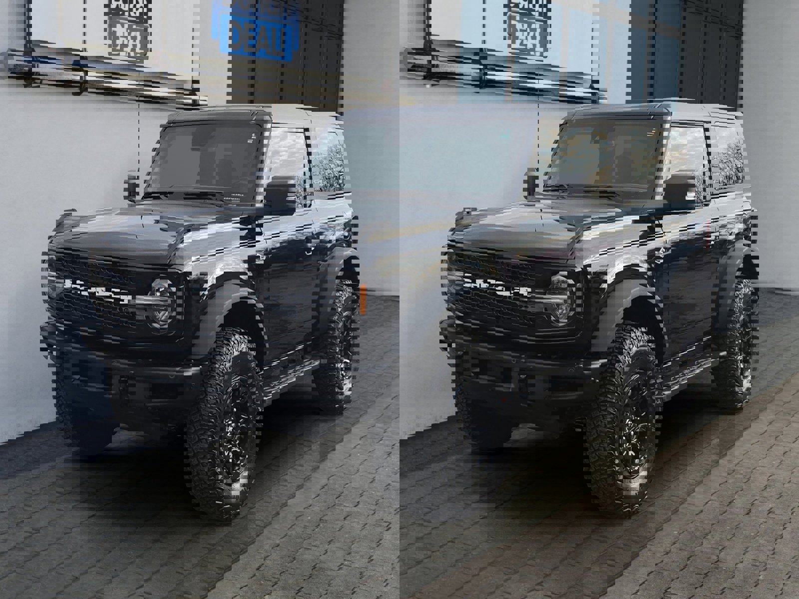 Certified 2023 Ford Bronco Wildtrak image 7