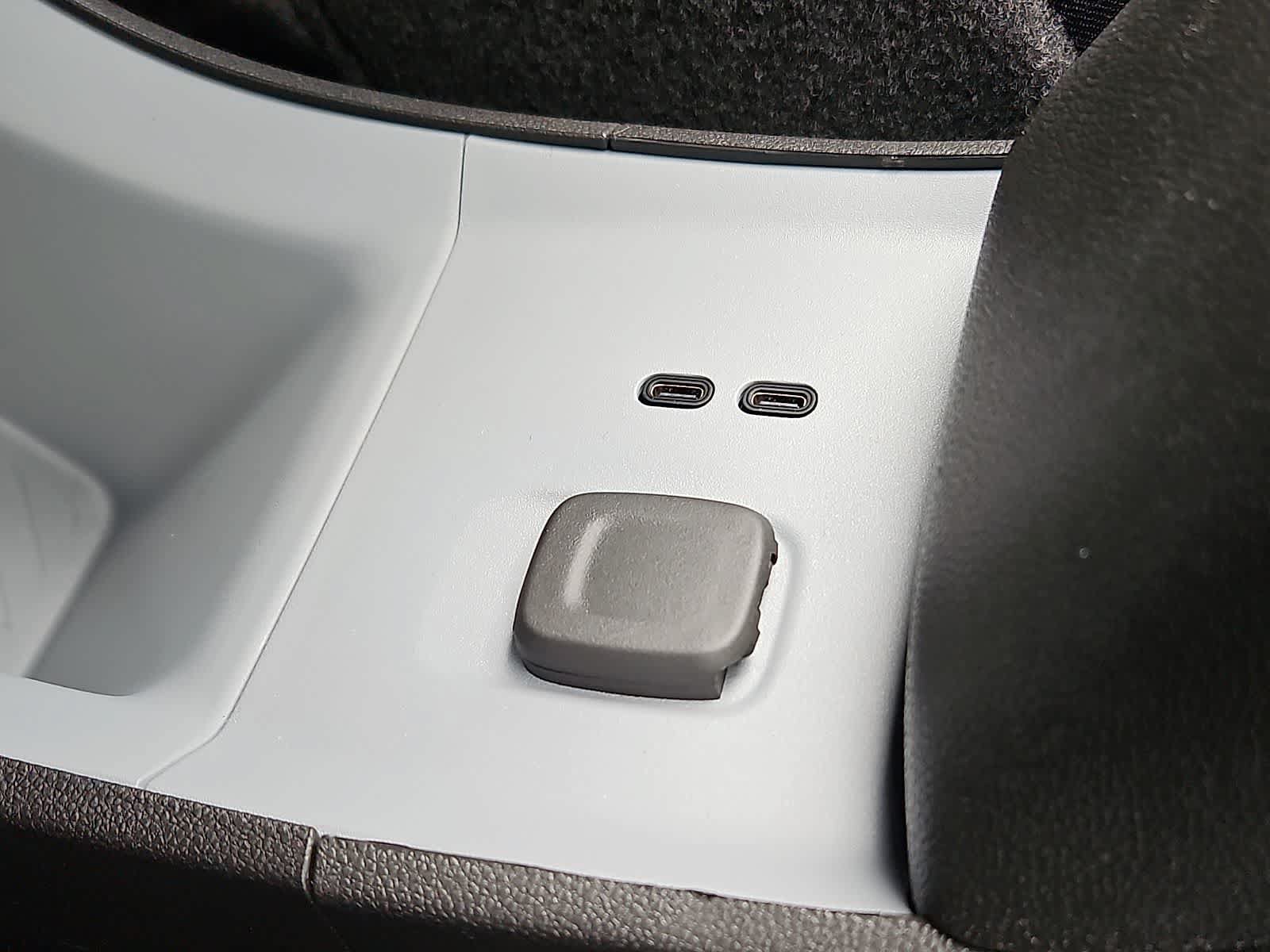 New 2027 Chevrolet Bolt LT w/ Comfort Package FWD image 19