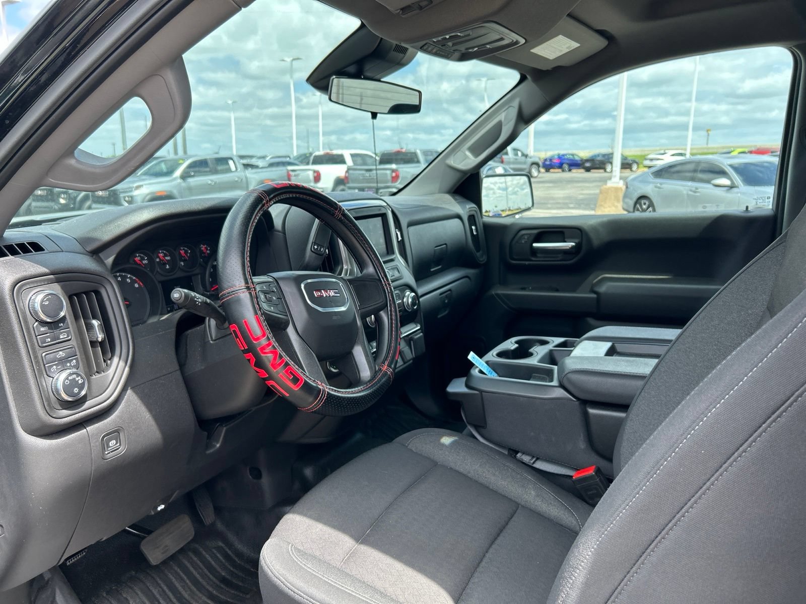 Used 2025 GMC Sierra 1500 Pro w/ Pro Value Package AWD/4WD image 12