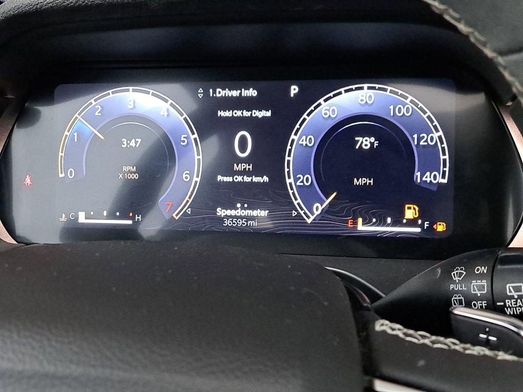 Used 2023 Jeep Grand Cherokee Altitude image 16