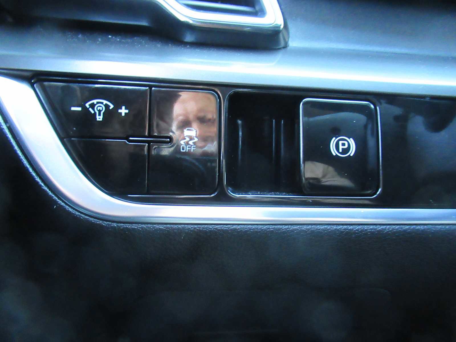 Used 2023 Kia Sportage EX image 26