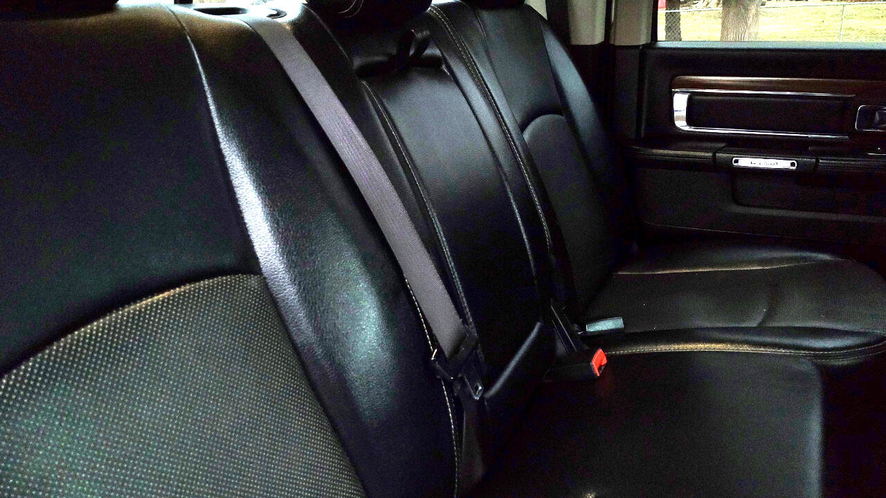 Used 2017 RAM 1500 Laramie image 48