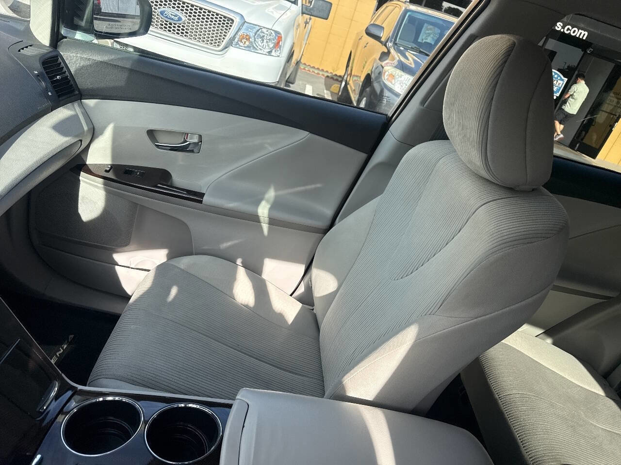 Used 2009 Toyota Venza FWD image 14