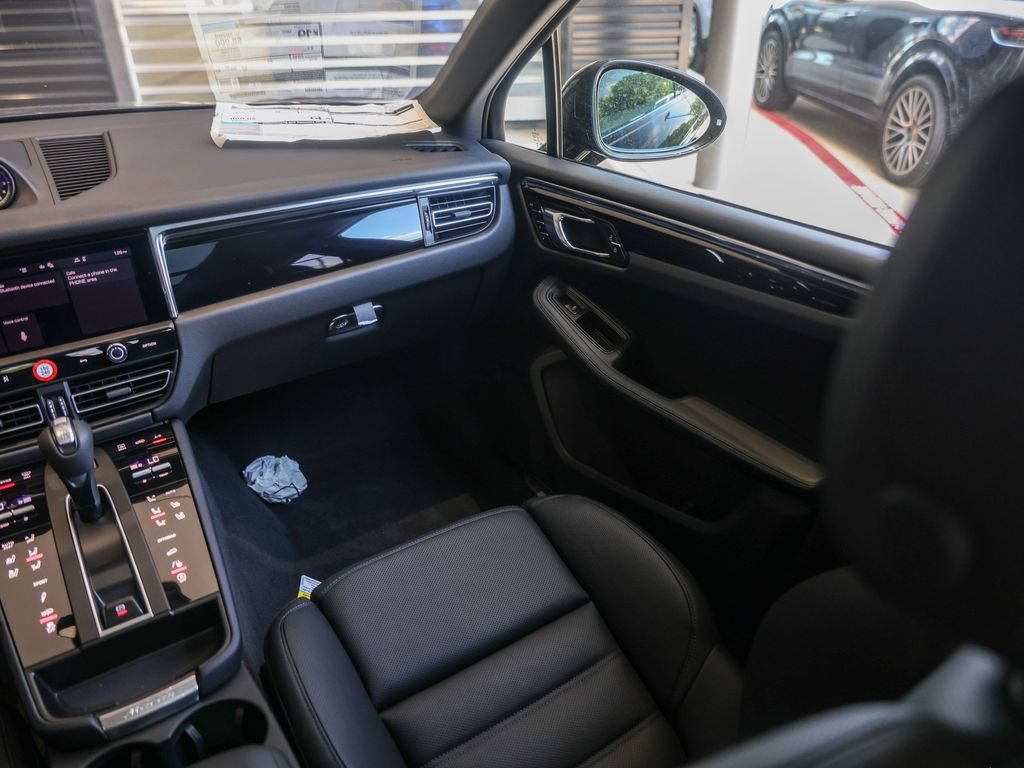 New 2026 Porsche Macan S AWD/4WD image 36
