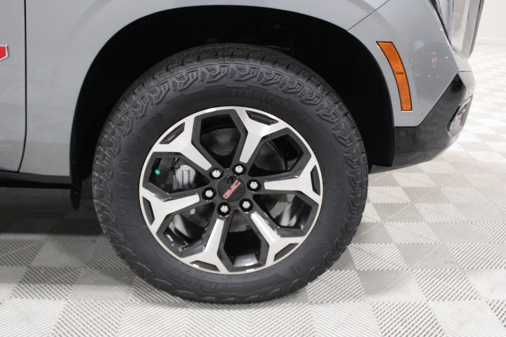 New 2026 GMC Yukon XL AT4 Ultimate AWD/4WD image 47