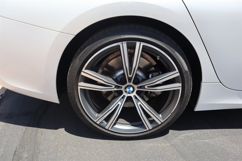 Used 2021 BMW 330e w/ Driving Assistance Package RWD image 20