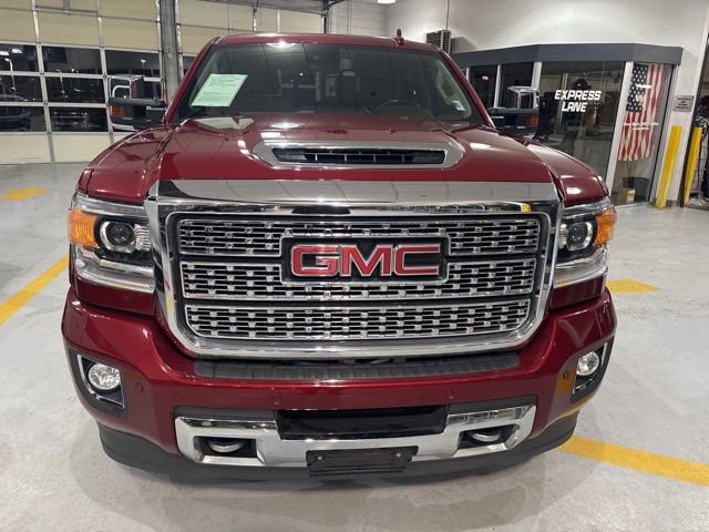 Used 2018 GMC Sierra 2500 Denali w/ Duramax Plus Package image 3