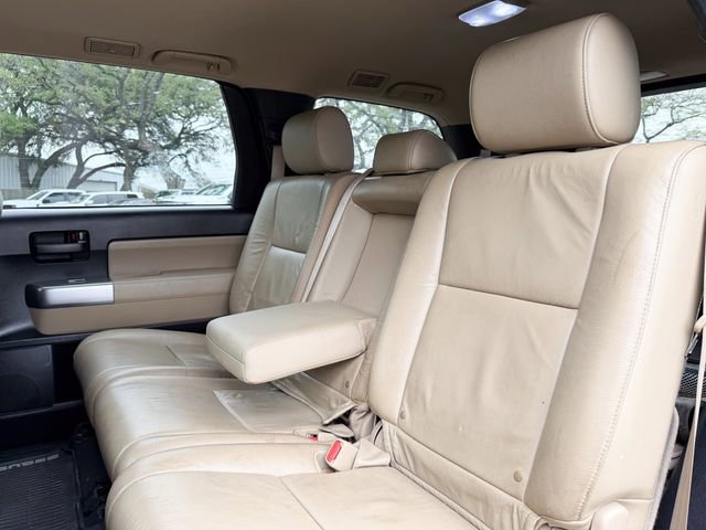 Used 2019 Toyota Sequoia SR5 w/ Premium Package image 15