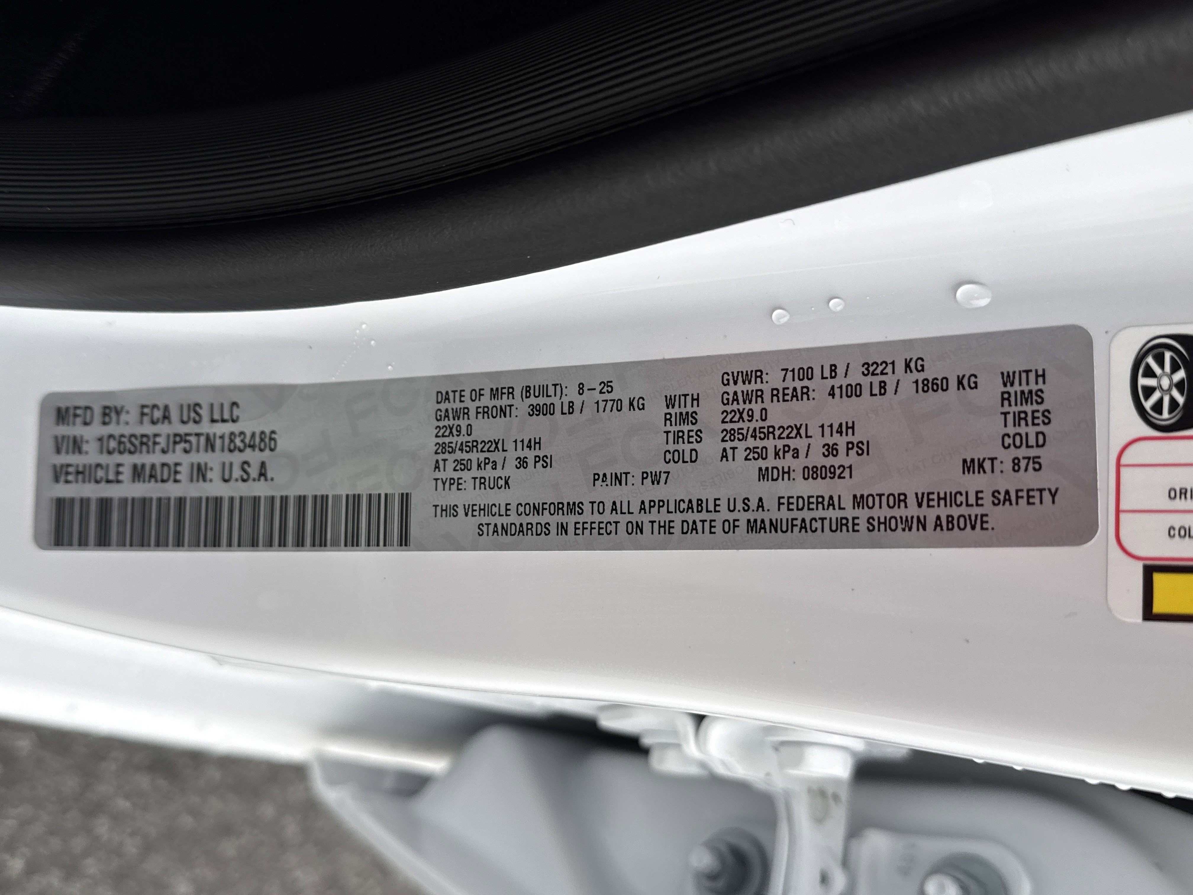 New 2026 RAM 1500 Laramie w/ Night Edition image 39