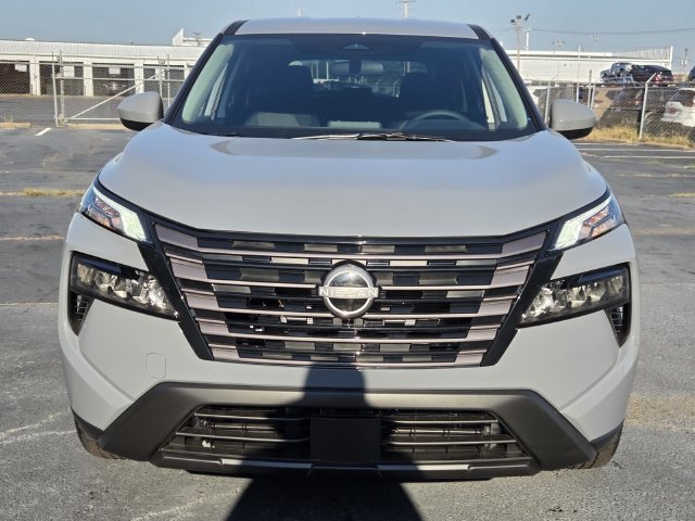 New 2026 Nissan Rogue SV FWD image 8