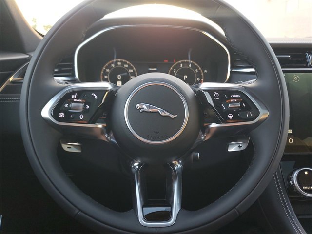 New 2026 Jaguar F-PACE R-Dynamic S image 27
