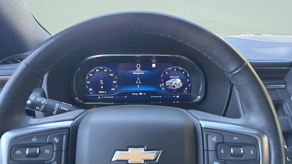 Used 2022 Chevrolet Tahoe LT w/ LT Signature Package RWD image 13