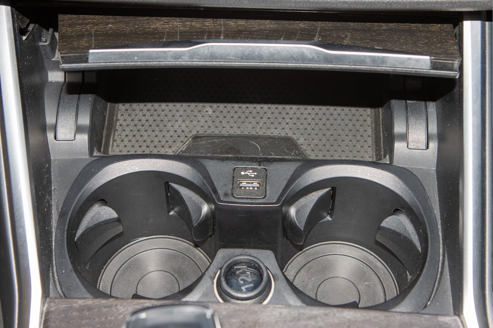 Used 2019 BMW 330i xDrive Sedan w/ Driving Assistance Package image 25