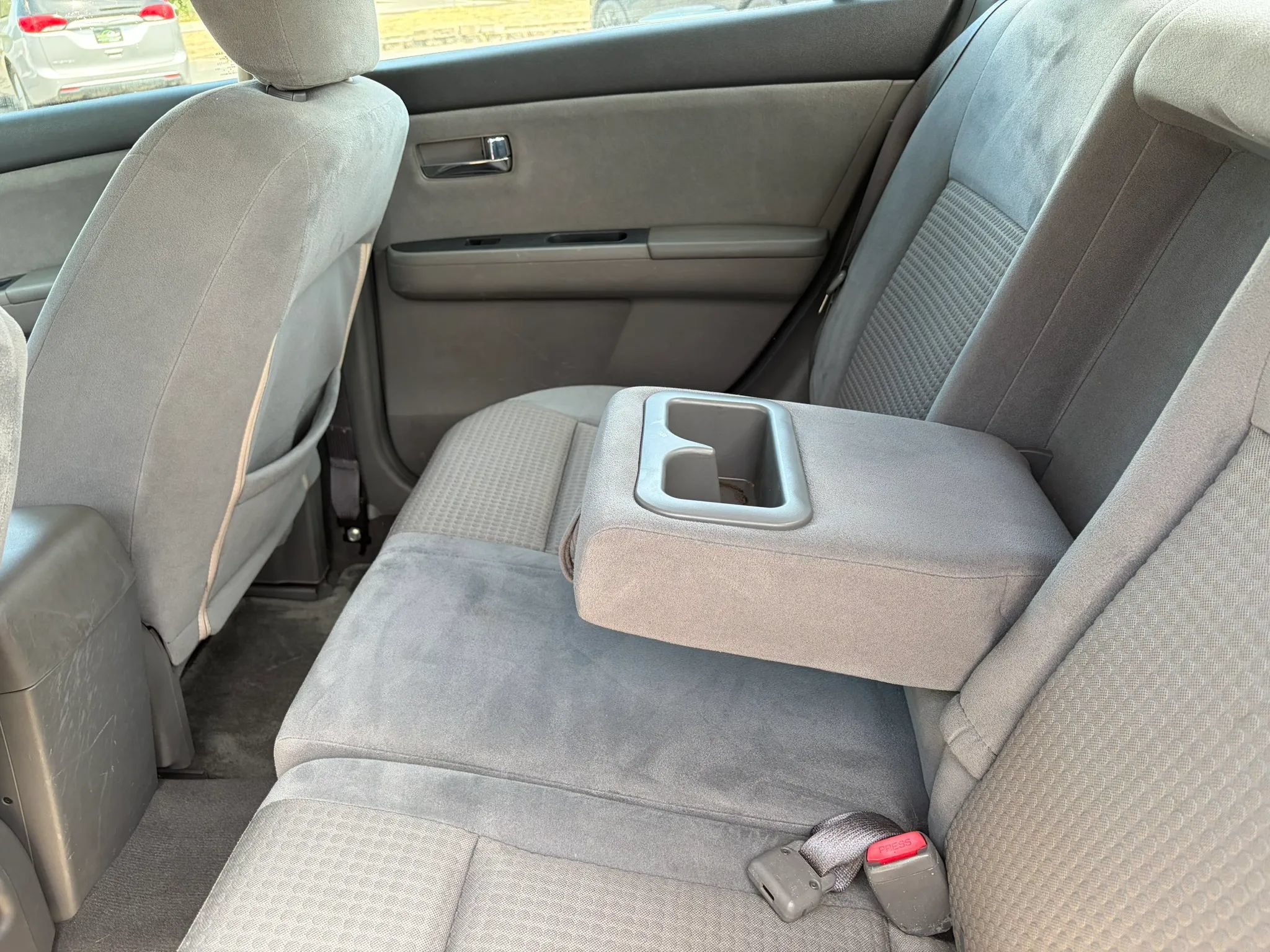 Used 2008 Nissan Sentra 2.0 S w/ Convenience Plus Pkg FWD image 16
