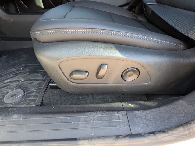 New 2026 Chevrolet Equinox EV LT FWD image 11